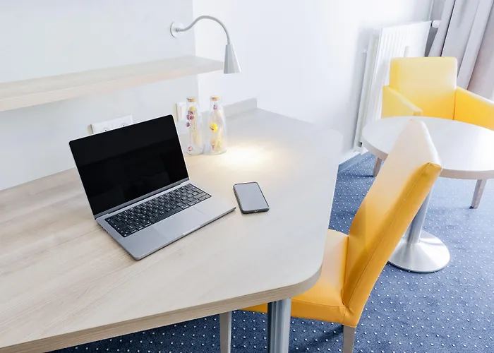 Acora Living The 3* Ντίσελντορφ