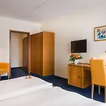 فندق Acora Living The 3*